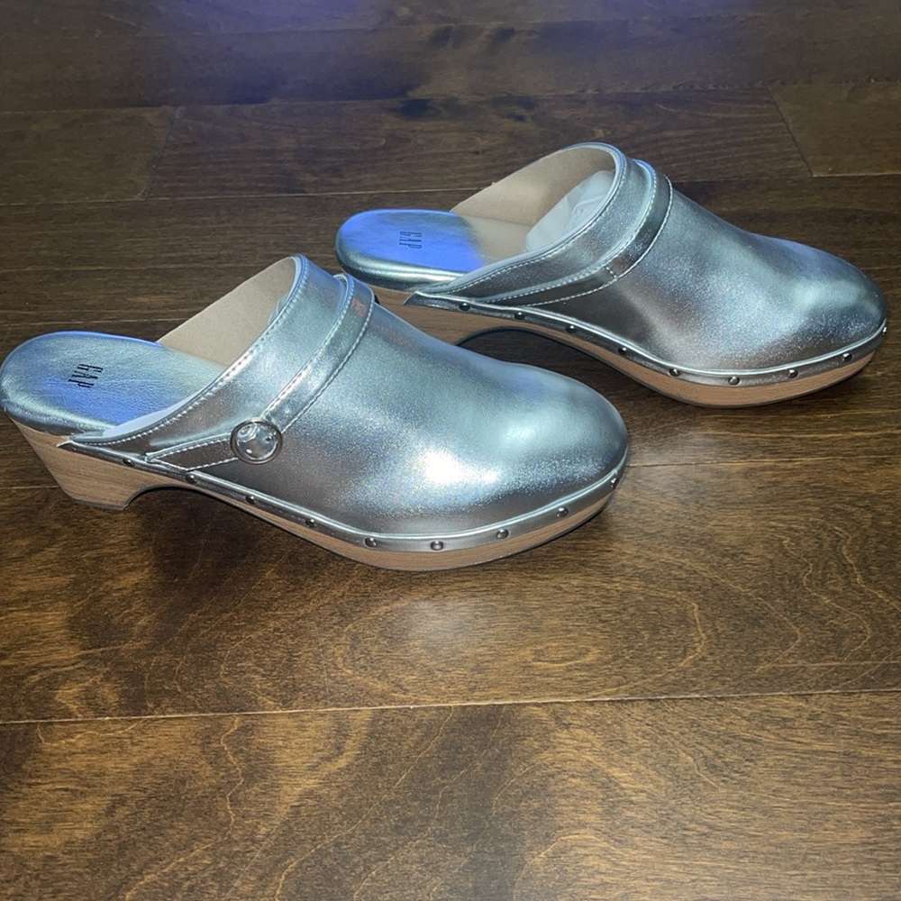 GAP clogs - Picture 4 of 10